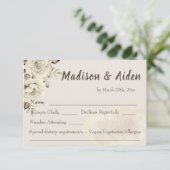 Roses blanches rustiques mariage RSVP Carte de rép (Debout devant)