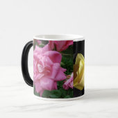 Roses de tasse d'amitié et d'amour (Devant gauche)