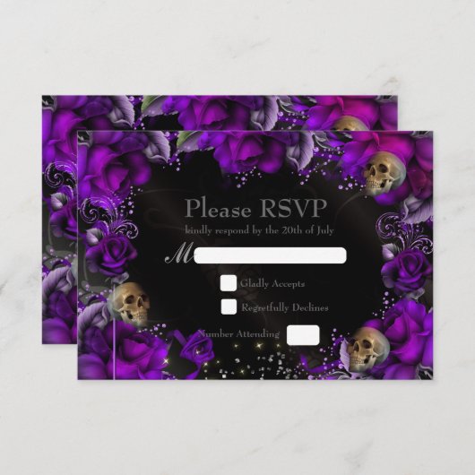 Roses et crânes violets Carte RSVP de mariage goth (Devant / Derrière)
