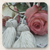 Roses et dessous de verre de glands (Devant)