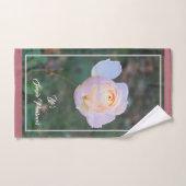 Roses rose jaune Typographie Rose Or (Serviette à main)