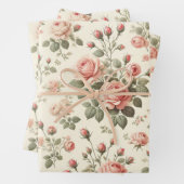 Roses roses roses sur papier d'enveloppement Vinta (En situation)