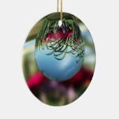 Roses sur Raindrops Ornement (Droite)