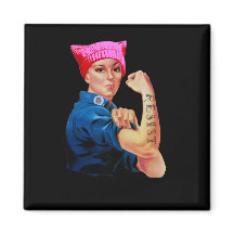 Rosie de Riveter in Roze Pussy Pet
