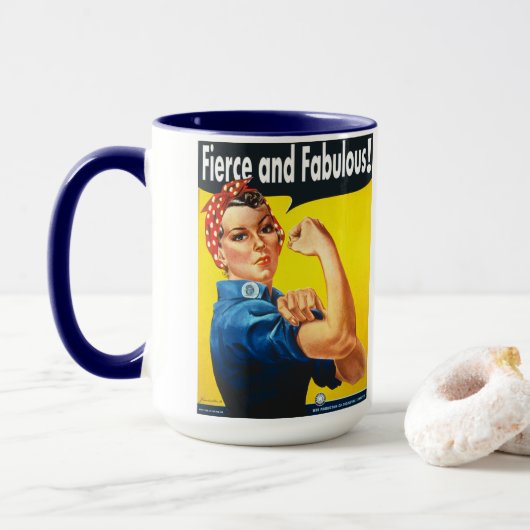 Rosie The Riveter Fierce en Fabulous Trendy Mok (Met donut)
