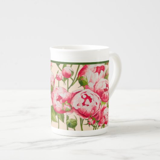 Rosy Abundance op een Bone China-Mok Porselein Kop (Voorkant rechts)