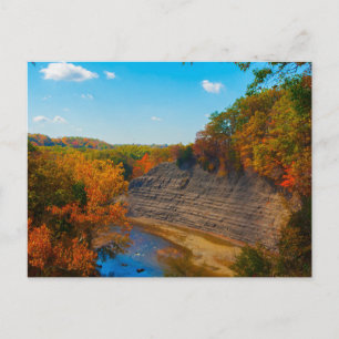 Rots rivier in de herfst, Cleveland, Ohio Briefkaart