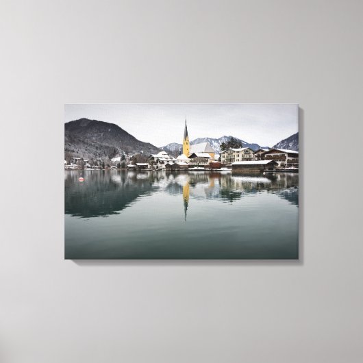 Rottach-Egern in het Tegernsee, Beieren in de wint Canvas Afdruk (Voorkant)