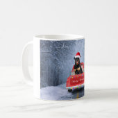 Rottweiler Dog in sneeuw, met kersttruck Koffiemok (Voorkant links)