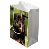 Rottweiler Happy Medium Gift Bag Medium Cadeauzakje (Voorkant Gekanteld)