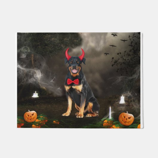 Rottweiler Hond in Halloween Kostuum Deurmat (Voorkant)