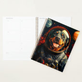 Rottweiler onderzoekt planner (Display)