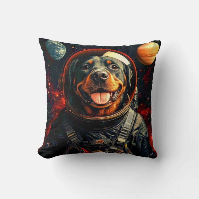 Rottweiler Ontdekt Kussen (Voorkant)