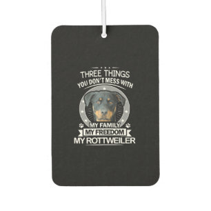 Rottweiler Shirt drie dingen die je mist Luchtverfrisser