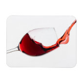 Rotwein fließt ins Weinglas Magneet (Horizontaal)