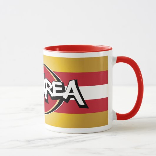 Rouge de région de baie et tasse d'or (Droite)