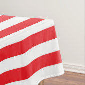 Rouge et blanc barre la nappe (In Situ)