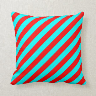 Rouge et coussin de motif de rayures de turquoise