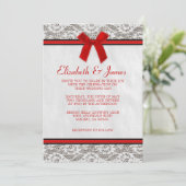 Rouge et invitations de mariage de dentelle du (Debout devant)