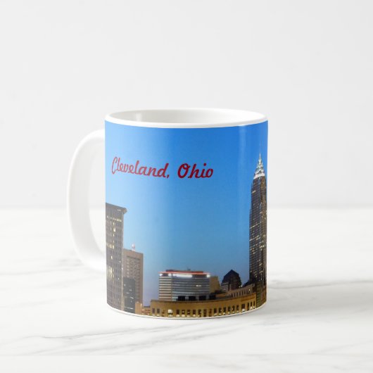 Rouge et or Cleveland OH Mug (Devant gauche)