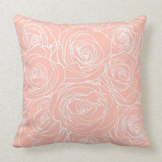 Rougissent le coussin rose de roses