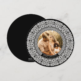 Round Black + Off White Celtic Holiday Photo Card Feestdagenkaart