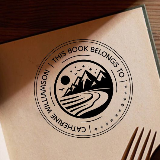 Round Mountain Sketch Dit boek is van Rubberstempel