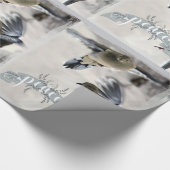 Rourning Doves in Flight Holiday Wrap Cadeaupapier (Hoek)