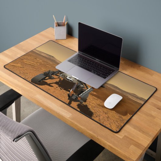 Rover De La Persévérance Qui Fonctionne Sur La Sur (Bureau 2)