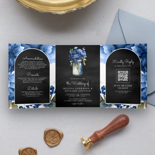 Royal Blue Floral Mason Jar QR Code Zwart Bruiloft Drieluik Uitnodiging