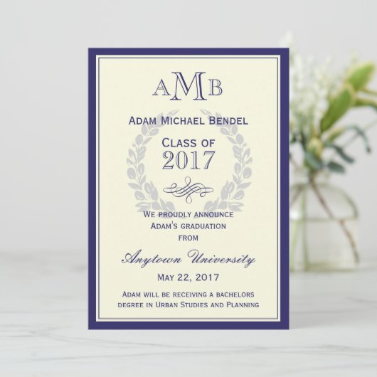 Royal Blue Monogram Faire-part de graduation (Debout devant)