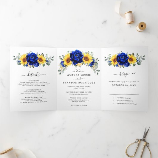 Royal Blue Rustic Sunflower Modern Floral Wedding Drieluik Aankondiging (Binnen)
