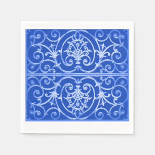 Royal blue scrollwork-patroon servet