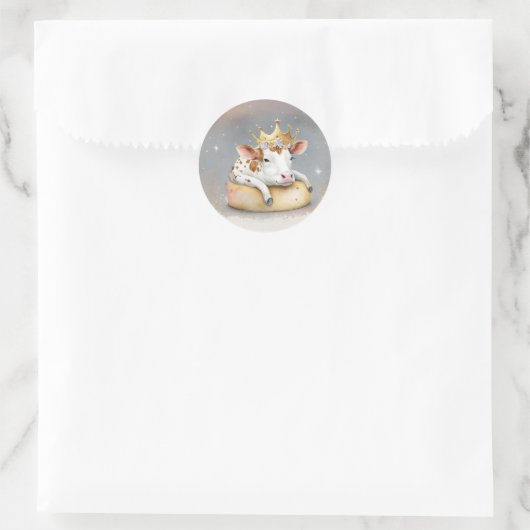 Royal Cow Dreaming on Cheese Throne                Ronde Sticker (Tas)