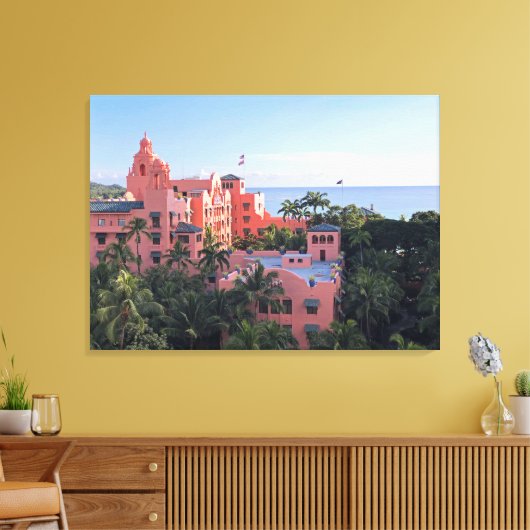 Royal Hawaiian Hotel Canvas Afdruk (Insitu (Woonkamer))