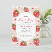 Roze aardbei bessen zoete gingham Baby shower Kaart (Staand voorkant)