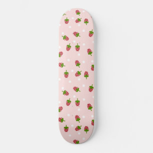 Roze aardbeienpatroongier Kawaii Skateboard