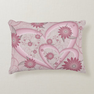 Roze abstracte harten en bloemen liefde fractale k accent kussen