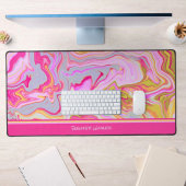 Roze Abstracte Speelse Marmeren Design Naam Bureaumat