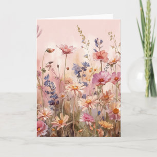 Roze achtergrond met wilde bloemen lege kaart