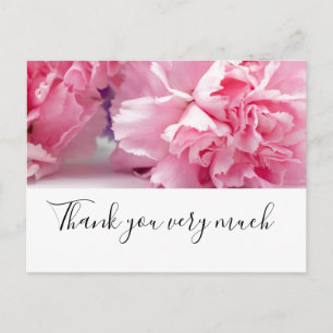 Roze anjer bloemen staan op witte achtergrond briefkaart