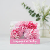 Roze anjer op roze achtergrond briefkaart (Staand voorkant)