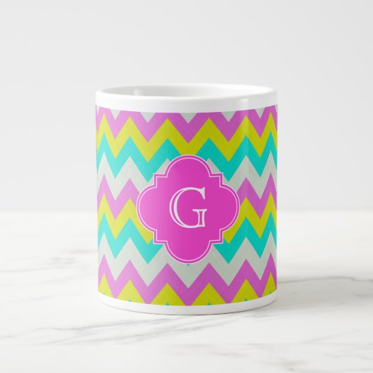 Roze Aqua Yellow Whirn Chevron Quatrefoil Monogram Extra Grote Mok (Voorkant)