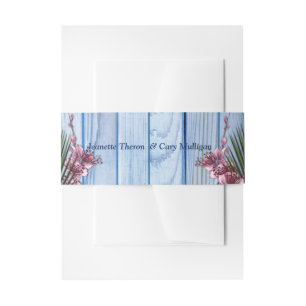 Roze Arty Flowers op Blue-wood Texture Band Uitnodigingen Wikkel