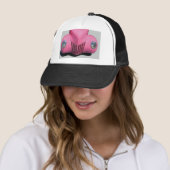 Roze auto trucker pet (In situ)