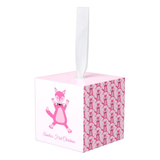 Roze Baby Meisje Fox Custom Eerste Kerstmis Kubus Ornament (Voorkant hoekig)