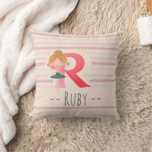 Roze Ballerina Monogram R – Persoonlijke Kunst Kussen