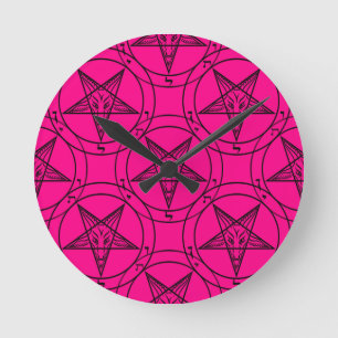 roze baphomet ronde klok