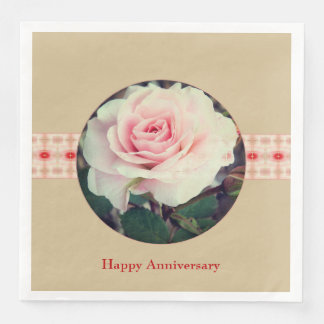 Roze beige en rood servet