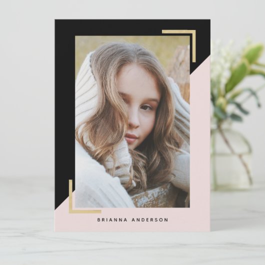Roze Black Block Model Actor 3 Photo Comp Kaart (Staand voorkant)